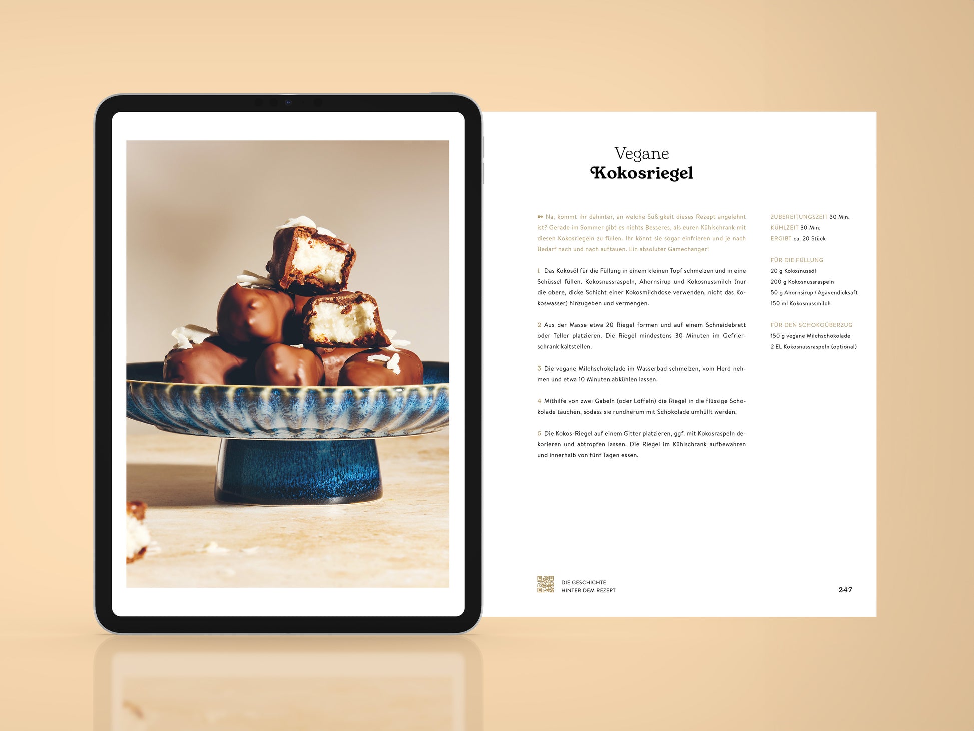 Zwei Innenseiten des E-Books ‚Vegan durch den Tag‘: rechts der Rezepttext, links ein Bild der veganen Kokosriegel